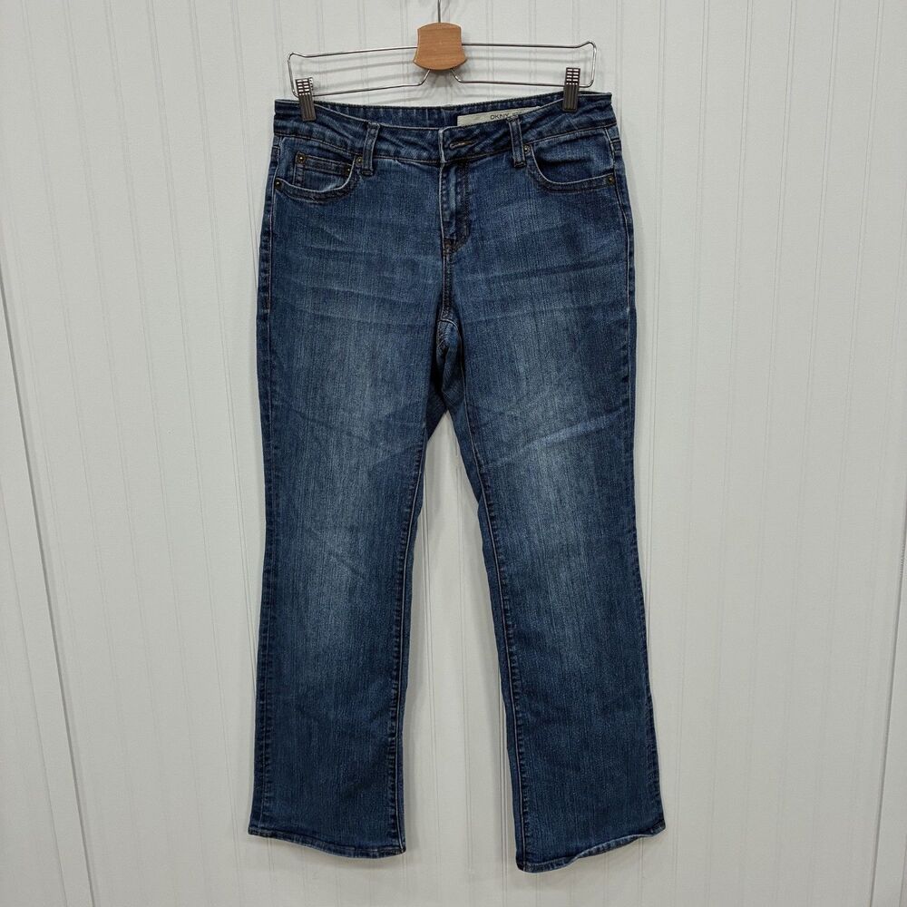 DKNY Jeans Women's Blue Denim Bootcut Jeans Size 8 Flaws Missing Button
